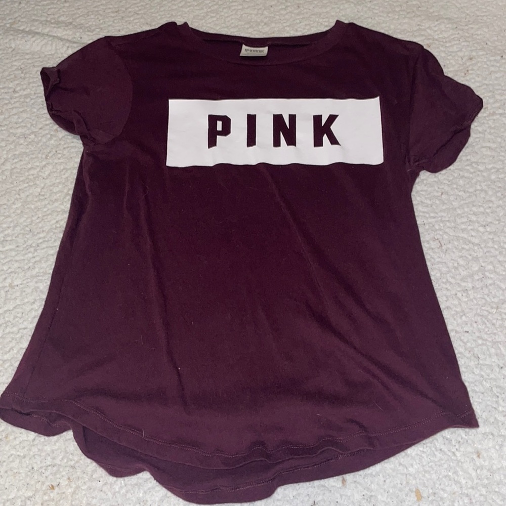 Maroon PINK t-shirt